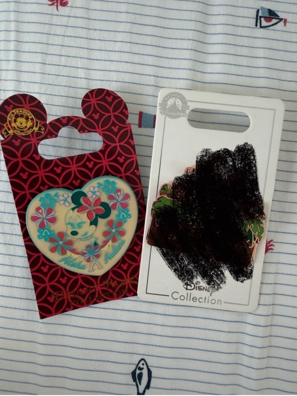 Disney Minnie Mouse Floral Heart Pin - Teal & Pink